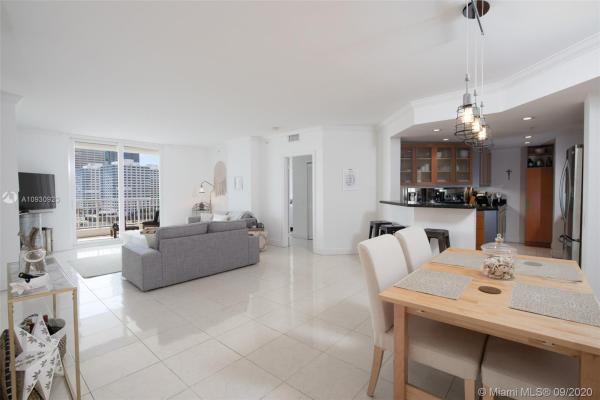 Courvoisier Courts, 701 Brickell Key Blvd #1002, Miami, Florida 33131, image 2
