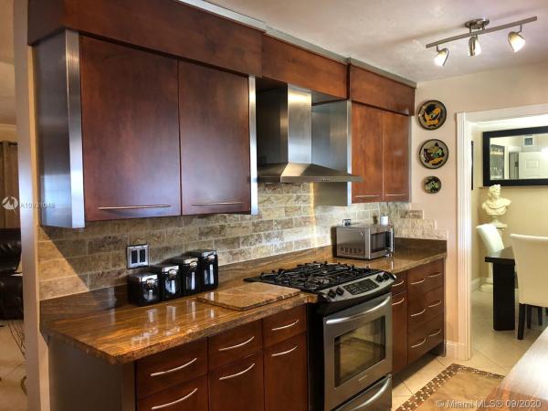 Lake Stevens Estates At Carol City, 5451 NW 176th St, Miami Gardens, Florida 33055, image 2