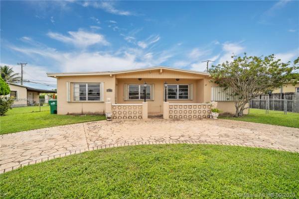 Westwood Lakes Residential, 11350 SW 41st St, Westwood Lakes, Florida 33165, image 2