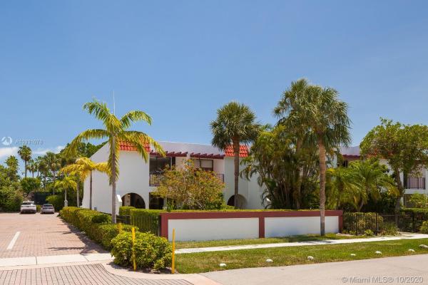 Grapetree Townhouses Of Key Biscayne, 350 Grapetree Dr #416, Key Biscayne, Florida 33149, image 2