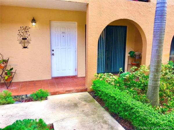 Moors Pointe, 18280 Mediterranean Blvd #4-3, Hialeah, Florida 33015, image 2