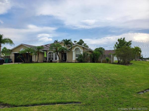 2422 SW Gay Cir, Florida 34953, image 2