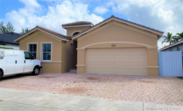 Riviera Trace, 1141 NW 135th Ct, Tamiami, Florida 33182, image 2