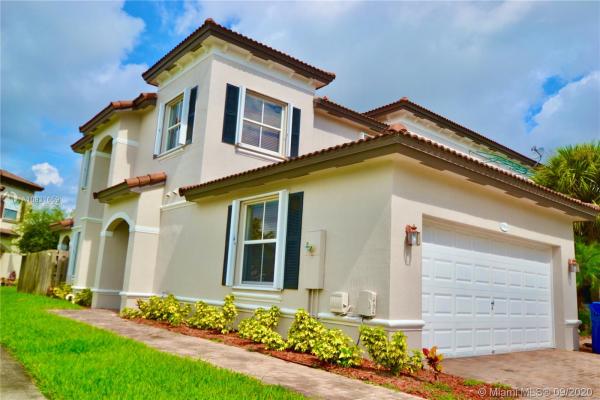 Century Gardens Village, 8964 SW 152nd Path 0, The Hammocks, Florida 33196, image 2