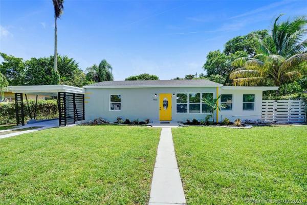 Irons Manor High Pine, 960 NE 140th St, North Miami, Florida 33161, image 2
