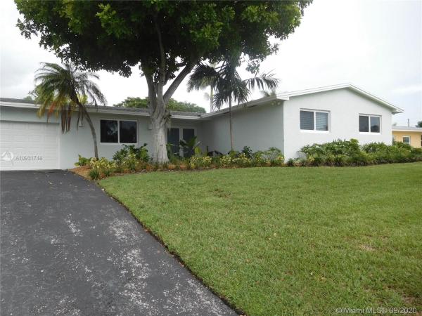Whispering Pines Estates, 8721 SW 186th St, Cutler Bay, Florida 33157, image 2
