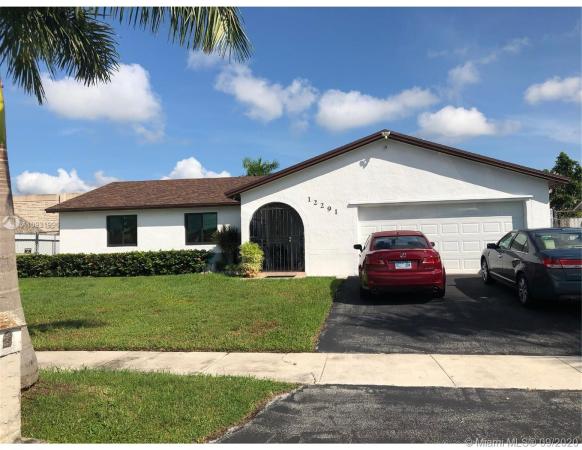 Meadow Wood Manor, 12291 SW 257th Ter, Goulds, Florida 33032, image 2