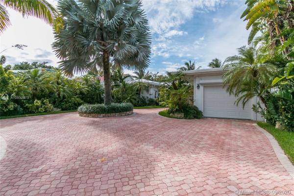 Normandy Beach, 8818 Hawthorne Ave, Surfside, Florida 33154, image 2