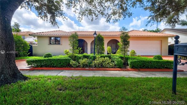 Royal Oaks, 7900 NW 169th Ter, Miami Lakes, Florida 33016, image 2