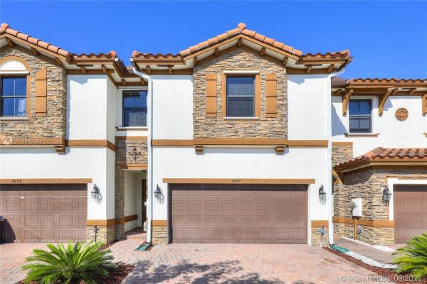 Century Townhomes At Bird Road, 4266 SW 166th Ct, Kendall West, Florida 33185, image 2