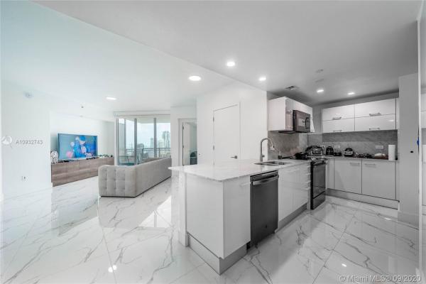 Wind, 350 S Miami Ave #3503, Miami, Florida 33130, image 2
