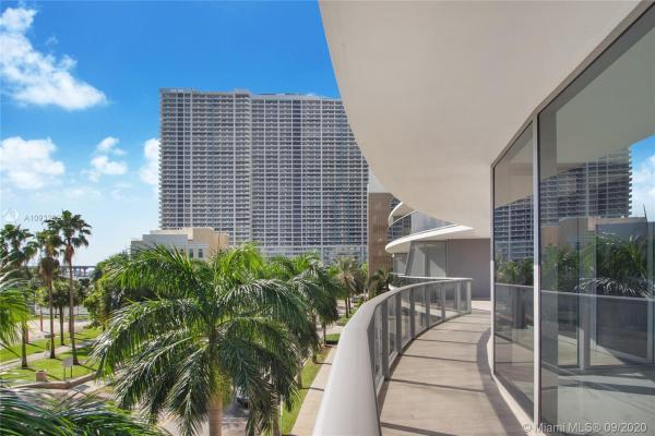 Aria On The Bay, 488 NE 18th St #208, Miami, Florida 33132, image 2