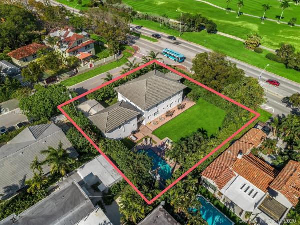 Sunset Lake, 1278 W 27th St, Miami Beach, Florida 33140, image 2