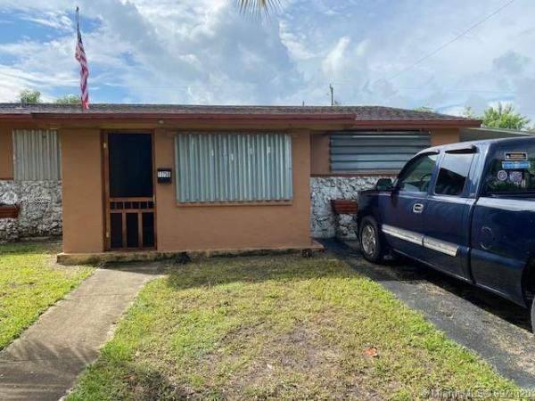 South Miami Heights Manor, 11750 SW 168th St, South Miami Heights, Florida 33177, image 2