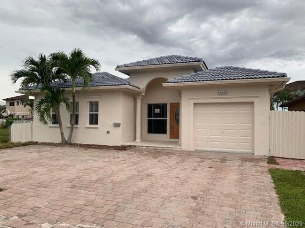 15640 SW 17th Ter, Unincorporated Dade County, Florida 33185, image 2