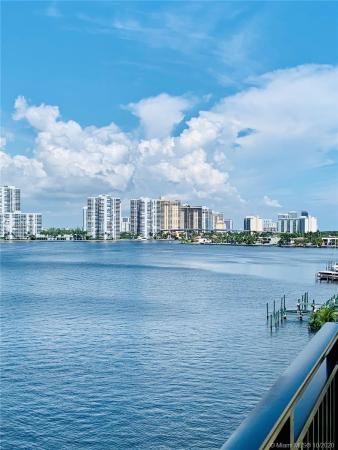 Bay Country Club, 17720 N Bay Rd #7C, Sunny Isles Beach, Florida 33160, image 2