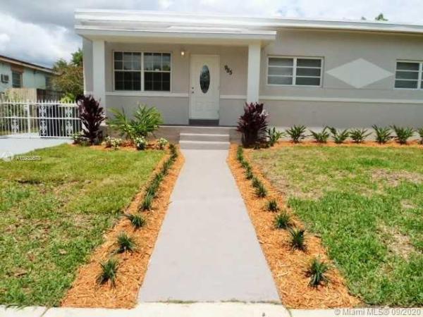 Poincianna Manor, 985 NE 146th St, North Miami, Florida 33161, image 2
