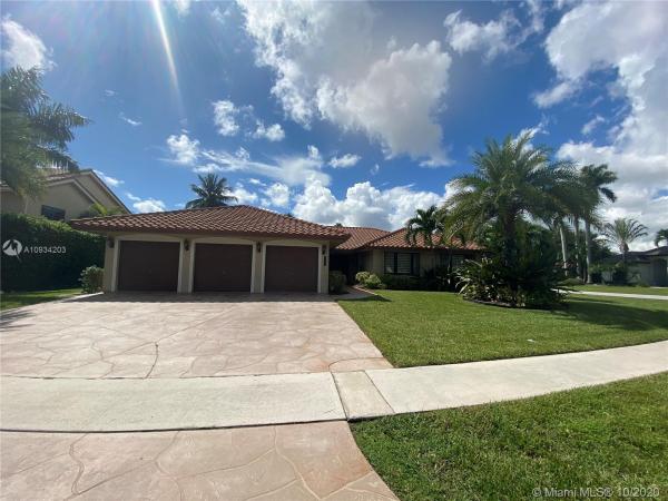 Boca Sailing & Racquet Club, 1340 SW 19th Ave, Boca Raton, Florida 33486, image 2