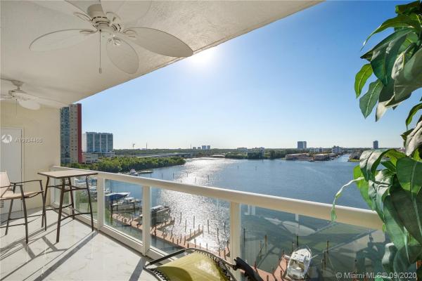 Golden Bay Club, 17050 N Bay Rd #908, Sunny Isles Beach, Florida 33160, image 2