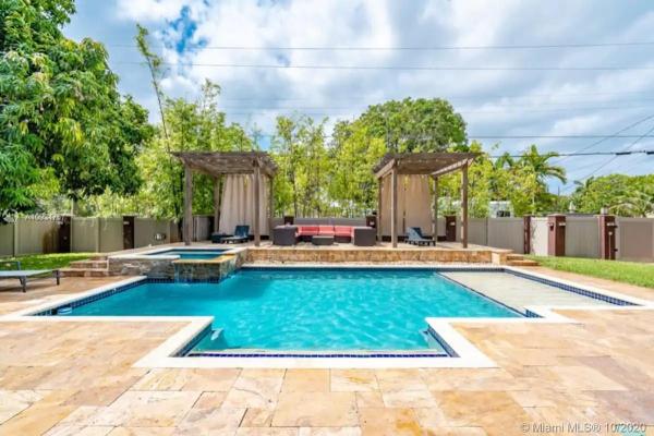 Sunset Trails, 1542 Washington St, Hollywood, Florida 33020, image 2