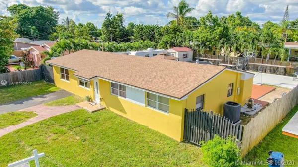Cutler Ridge, 9865 SW 212th St, Cutler Bay, Florida 33189, image 2