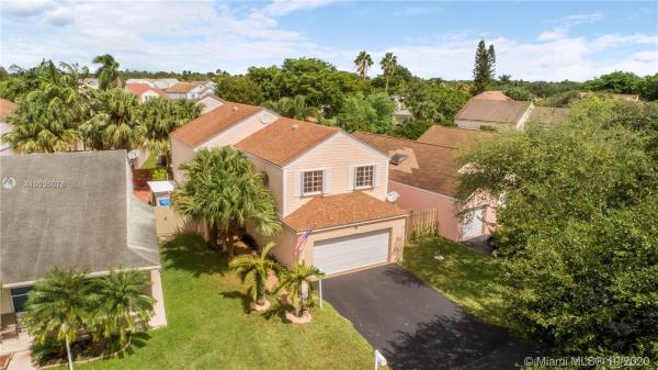 Catalina West, 10117 SW 223rd Ter, Cutler Bay, Florida 33190, image 2
