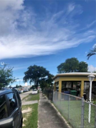 Arcola Gardens, 920 NW 84th Ter, West Little River, Florida 33150, image 2