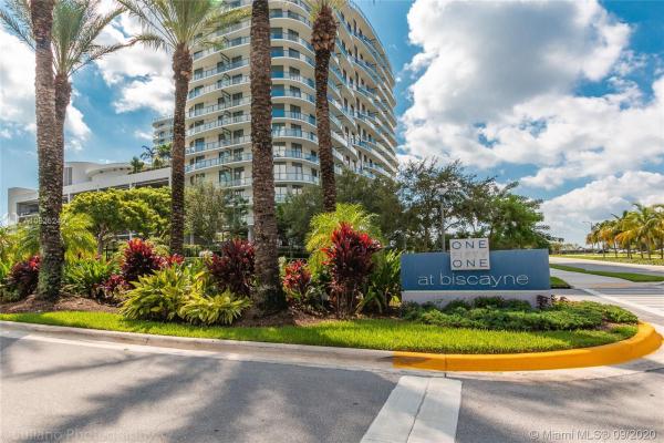 One Fifty One At Biscayne, 14951 Royal Oaks Ln #1605, North Miami, Florida 33181, image 2