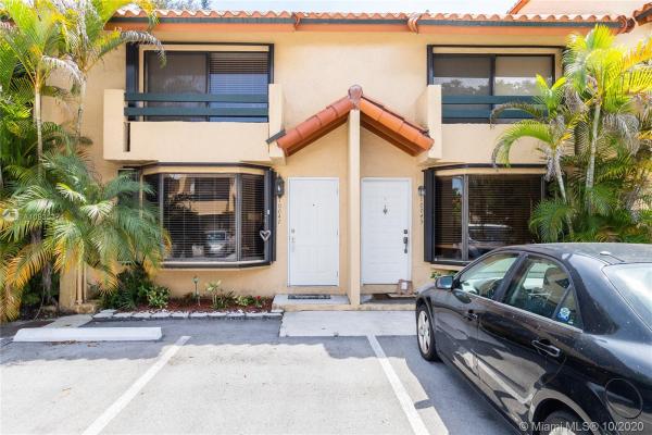 Dadeland Cove, 10047 SW 77th Ct, Kendall, Florida 33156, image 2