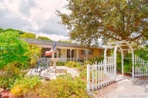 Chambers, 7121 SW 173rd Way, Southwest Ranches, Florida 33331, image 2
