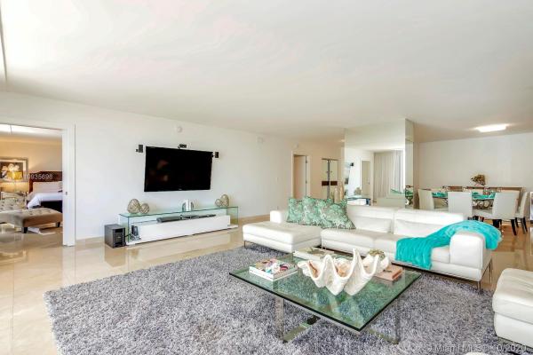 Bal Harbour 101, 10155 Collins Ave #403, Bal Harbour, Florida 33154, image 2