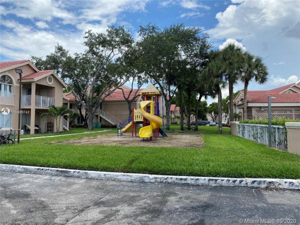 Royal Palm Place At The Hammocks, 10650 SW 157th Ct #203, The Hammocks, Florida 33196, image 2