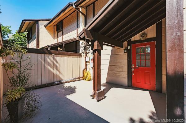 Briar Bay Townhouse Estates, 12810 SW 91st Ct, Kendall, Florida 33176, image 2