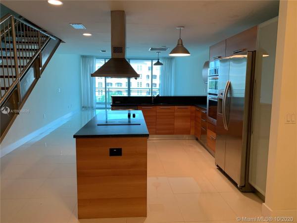 Artech Residences At Aventura, 2950 NE 188th St #428, Aventura, Florida 33180, image 2