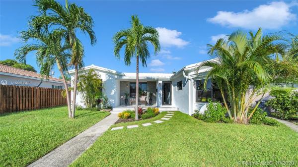 Treasure Island, 7532 Hispanola Ave, North Bay Village, Florida 33141, image 2