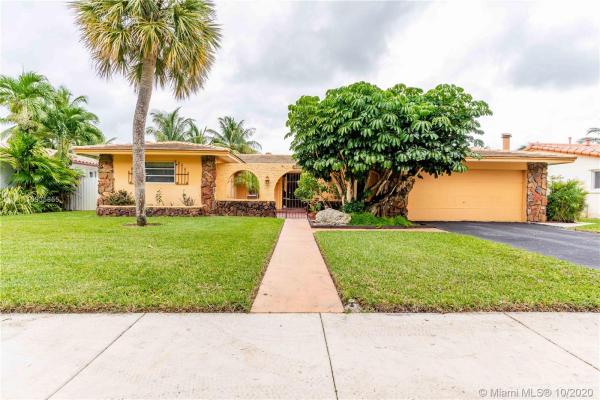 Lake Martha, 14600 Dade Pine Ave, Miami Lakes, Florida 33014, image 2