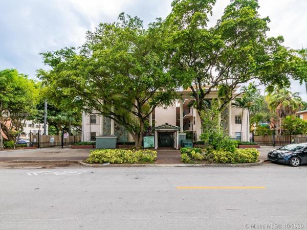 Courtyards Of The Grove, 3242 Mary St #S216, Miami, Florida 33133, image 2