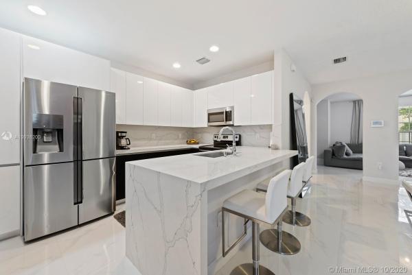 Kendall Commons Residential, 16952 SW 92nd St ##, Kendall, Florida 33196, image 2