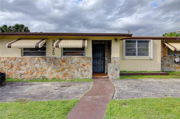 New England Village, 3825 NW 185th St, Miami Gardens, Florida 33055, image 2