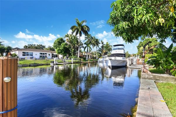 South New River Isles, 1312 Mango Isle, Fort Lauderdale, Florida 33315, image 2