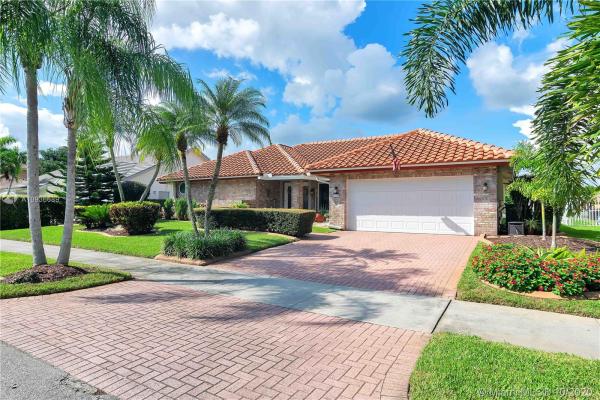 Shenandoah, 14040 Appalachian Trl, Davie, Florida 33325, image 2