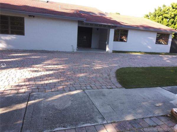 Calusa Club Estates, 13425 SW 88th Ter, The Crossings, Florida 33186, image 2