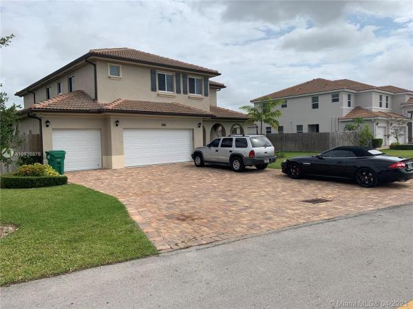 Estate Mansions, 12749 SW 225th St, Goulds, Florida 33170, image 2