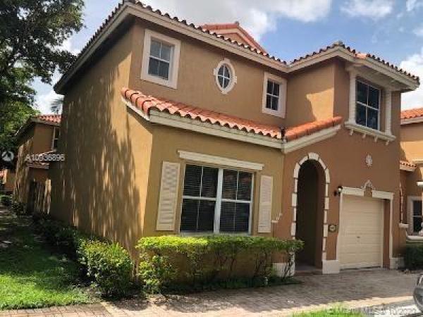 Villa Vizcaya, 8402 NW 141st Ter #4006, Miami Lakes, Florida 33016, image 2
