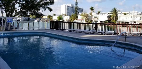 The Knightsbridge, 7133 Bay Dr #604, Miami Beach, Florida 33141, image 2