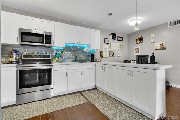 The Meadows Lake North, 13785 SW 66th St #C236, Kendale Lakes, Florida 33183, image 2