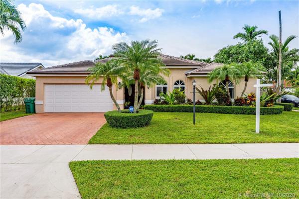 River Bend, 15000 SW 149th Ave, Country Walk, Florida 33196, image 2