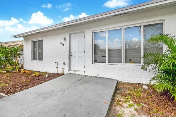 Del Prado Gardens, 18048 NW 41st Pl #18048, Miami Gardens, Florida 33055, image 2