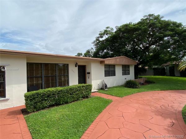 Coral Park Estates, 9241 SW 17th St, Westchester, Florida 33165, image 2