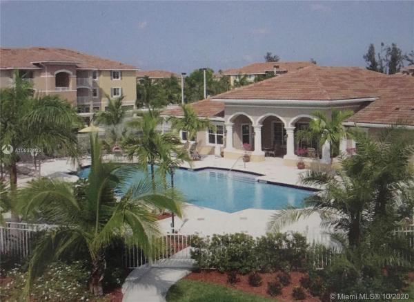 The Villas At Emerald Dunes, 6466 Emerald Dunes Dr #208, West Palm Beach, Florida 33411, image 2